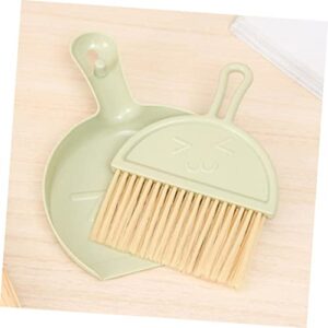 GOOHOCHY 4 Sets Desktop Fan Broom Portable Brush Mini Household Cleaning Supplies Table Handy Brush Handheld Broom Small Pan Table Cleaner Tool Small Broom Desktop Broom Dust Pan Plastic