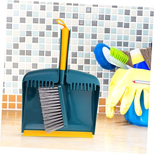 COOLHIYA 1 Set Kitchen Broom Small Broom and Dustpan Car Broom and Dustpan Soft Bristle Broom Hand Broom Cleaning Broom Small Pans Broom Dustpan Soft Bristle Cleaning Brush Mini Pp Green