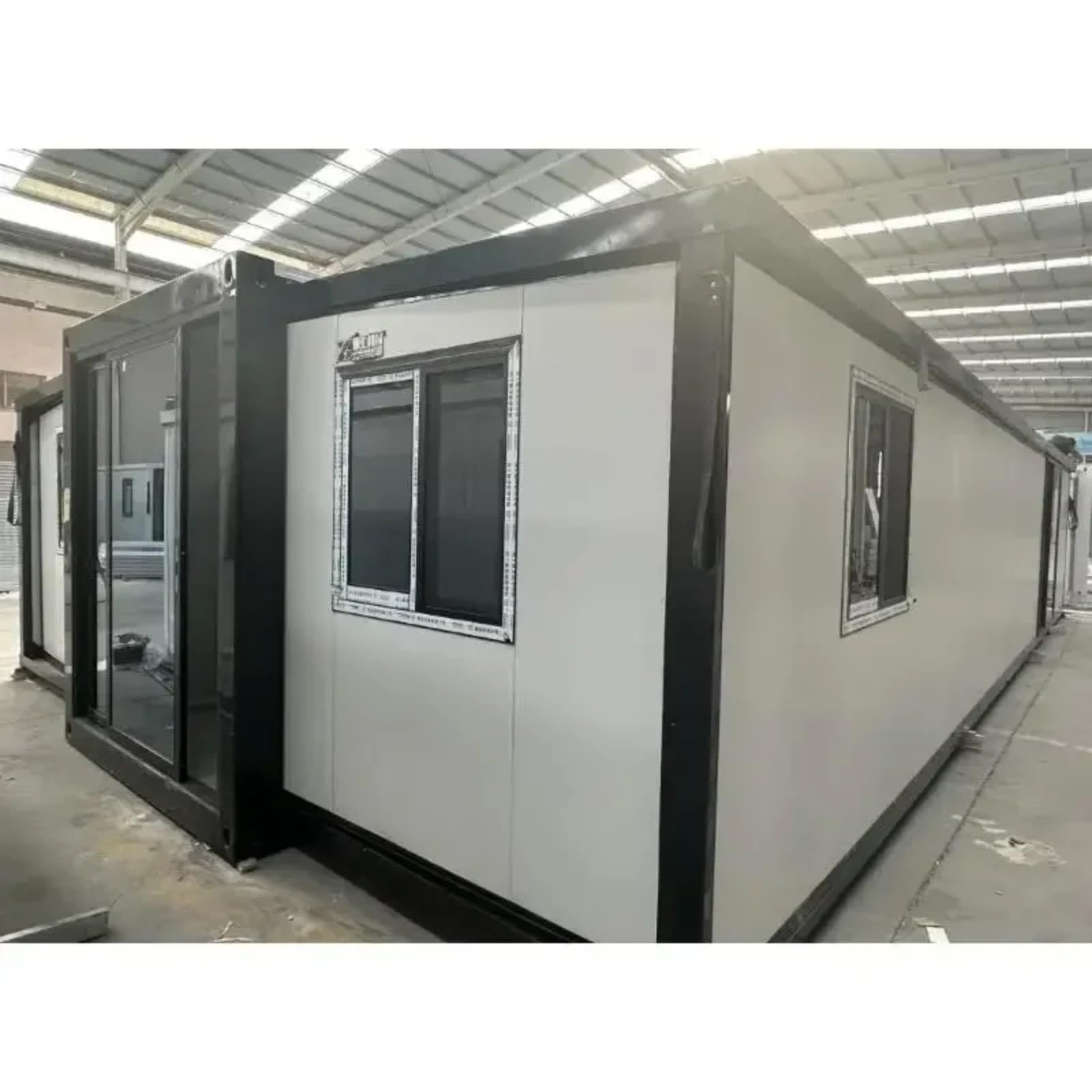 Prefab Expandable Folding Customizable Tiny Home Steel 20ft 30ft 40ft Luxury Prefab Villa Prefabricated Portable Home 1-3 Bedroom with Bathroom Living Room and Kitchen