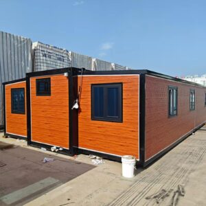 3 Bedroom Luxury Container House–Expandable and Foldable Prefab Home with Kitchen and Living Space, Ideal for Temporary Accommodations and Recreational Use