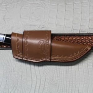 CARL THOMAS LEATHERS Crossdraw knife sheath. quality leather quality stitching. fix blade Nylon stitching. may defeat a 103. Knife holder.