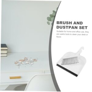 COOLHIYA 1 Set Mini Table Broom Whisk Broom Small Detail Brush Keyboard Dust Brush Broom and Dustpan Cleaning Broom Dustpan Keyboard Dust Remover Multi-Function Whisk Broom Plastic White