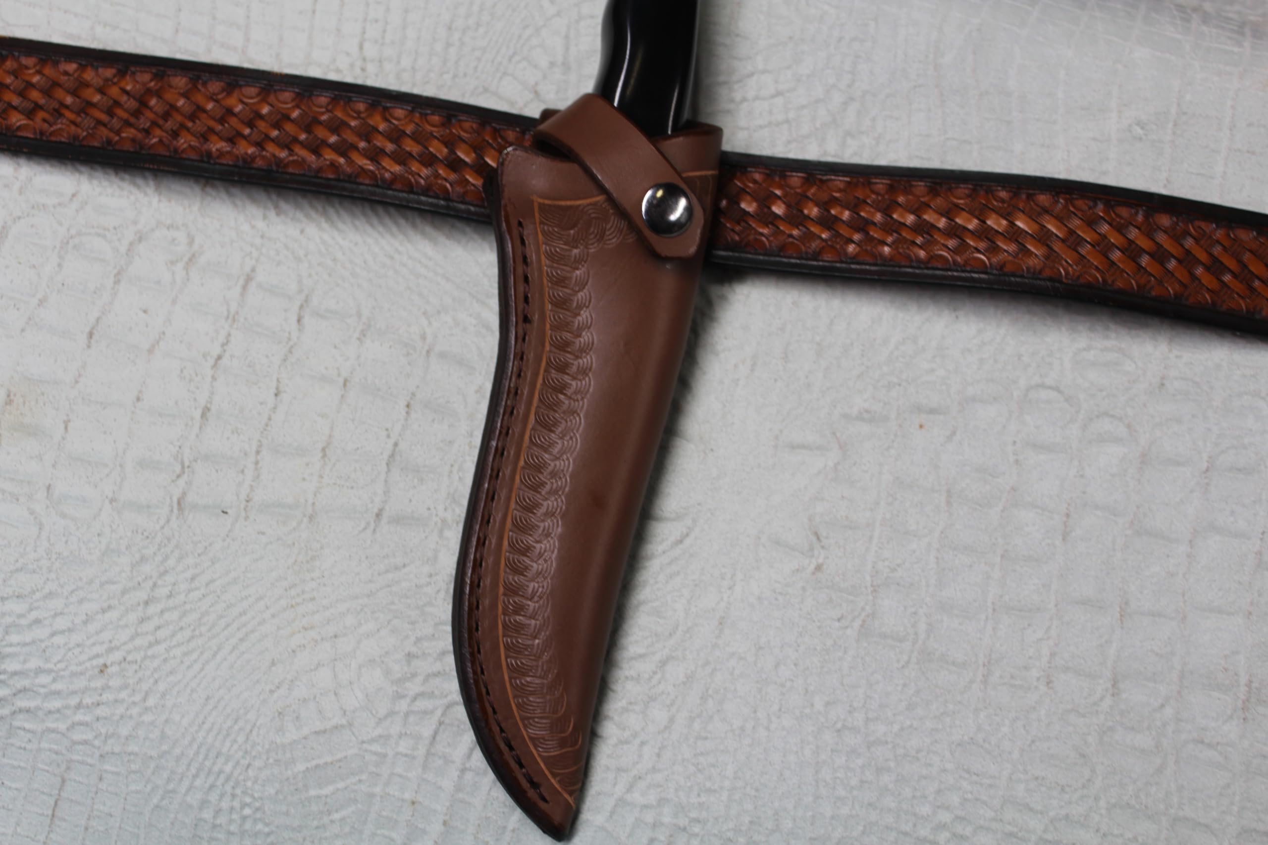 CARL THOMAS LEATHERS. Custom Leather Knife Sheath Made to Fits Buck 119 Knife, Fixed Blade Knife Holder, Light Brown, Sheath Only