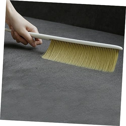 ORFOFE Bedroom Dusting Brush Rug Cleaning Brush Long Handle Cleaning Brush Carpet Hand Brush Carpet Cleaner Brush Soft Bristle Broom Carpet Broom Quilts White Comforter Quilt Carpet Brush