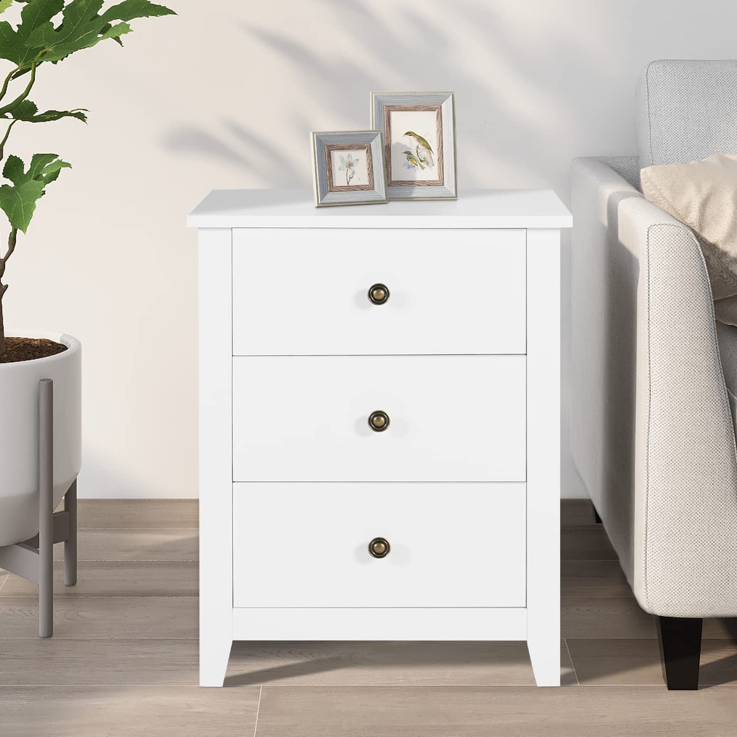 Vikiullf Dresser and Nightstands Sets - 3 Pieces Modern Bedroom Set, White Wooden 7 Drawer Dresser and 3 Drawer Nightstands, Modern Bedroom Furniture Set