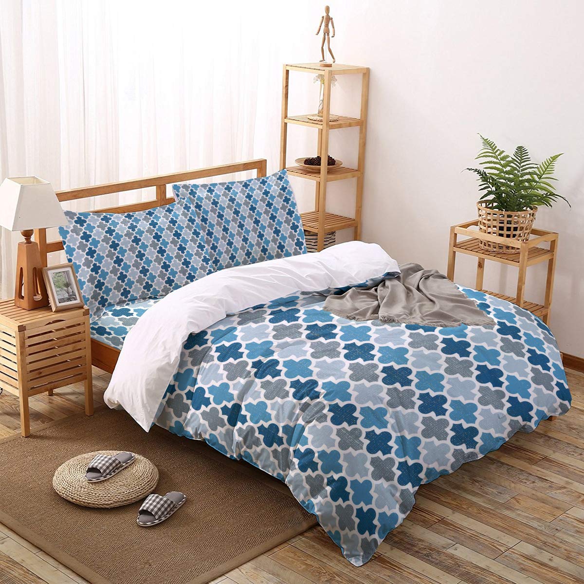 TocaHome Duvet Cover California King Size, 4 Pieces Comforter Cover Set, Moroccan Style Geometric Pattern Blue Soft Bedding Sets - 1 California King Duvet Cover, 1 Bed Sheet and 2 Pillowcases