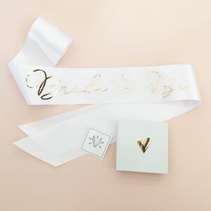 ModParty Bride to Be Sash| Bachelorette Party Sash | White + Gold Sash For Bride | Bridal Shower White Satin Sash | Includes Diamond Pin + Gift Box | Bachelorette Decorations