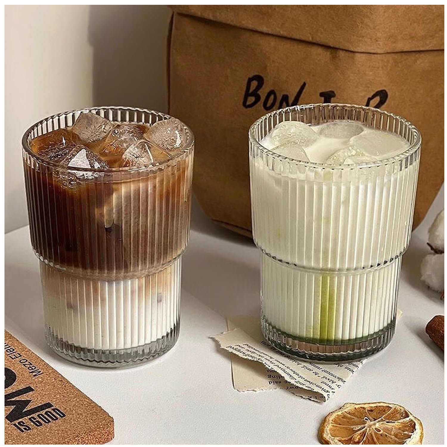 Lioong 2pcs Clear Glass Cups with Lids and Straws,Ice Coffee Cups With Lids,Glass Coffee Tumbler with Sip Lid,Glass Cups Go Traveling Coffee Mugs For Cold Drinks, Smoothie, Juice,Drinking (400ml)