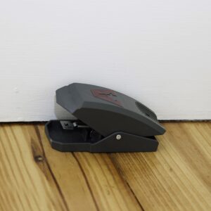 Victor M137B Quick-Set Effective Mouse Trap and Killer - 2 Reusable Instant Kill Mouse Traps