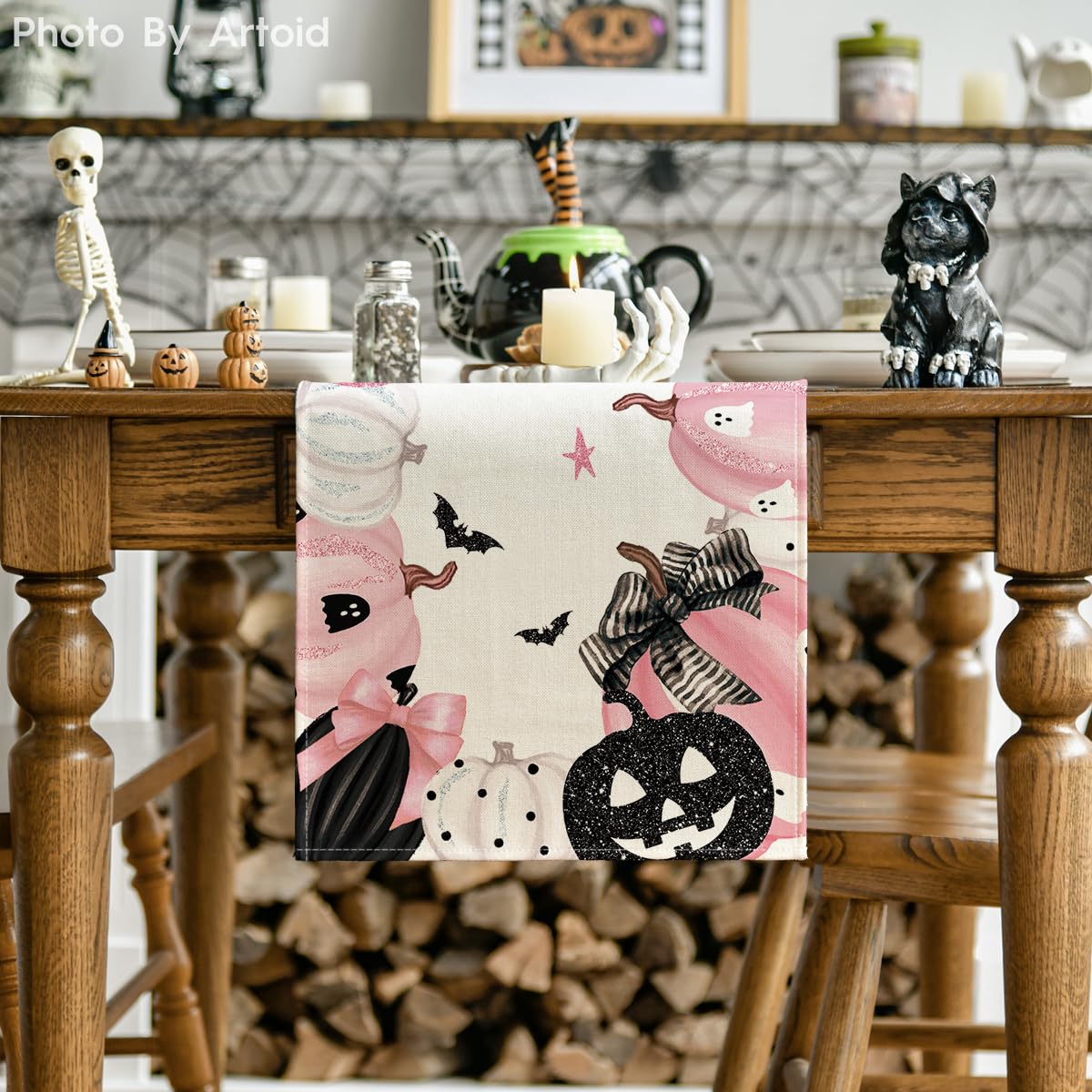 Artoid Mode Pink Jack-O-Lantern Pumpkin Bat Halloween Table Runner, Holiday Kitchen Dining Table Decoration for Indoor Outdoor Home Party Decor 13 x 72 Inch