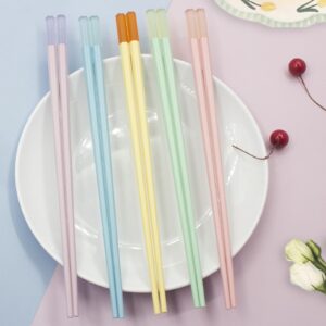 5 Pairs Chopsticks-Reusable Chopsticks Dishwasher Safe, 9.6 inch/24.3cm Matte Non-Slip Fiberglass Chop Sticks, Chinese/Japanese Korean Chop Stick Gift, Plum Blossom, Green