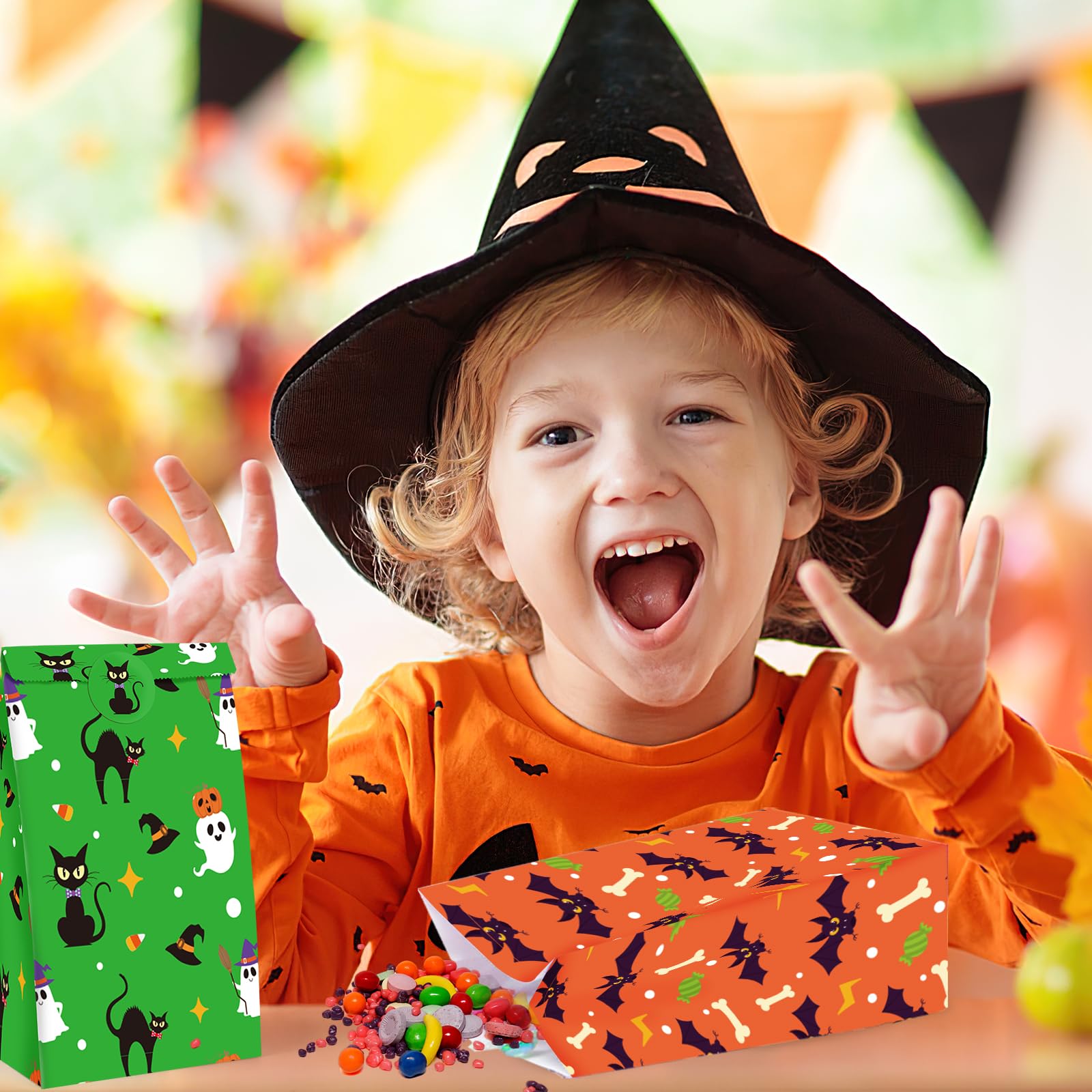 TOXOY 40PCS Halloween Candy Paper Bags, Halloween Treat Bags Goodie Bags Party Favor Bags with Sealing Stickers for Halloween Party Trick or Treat