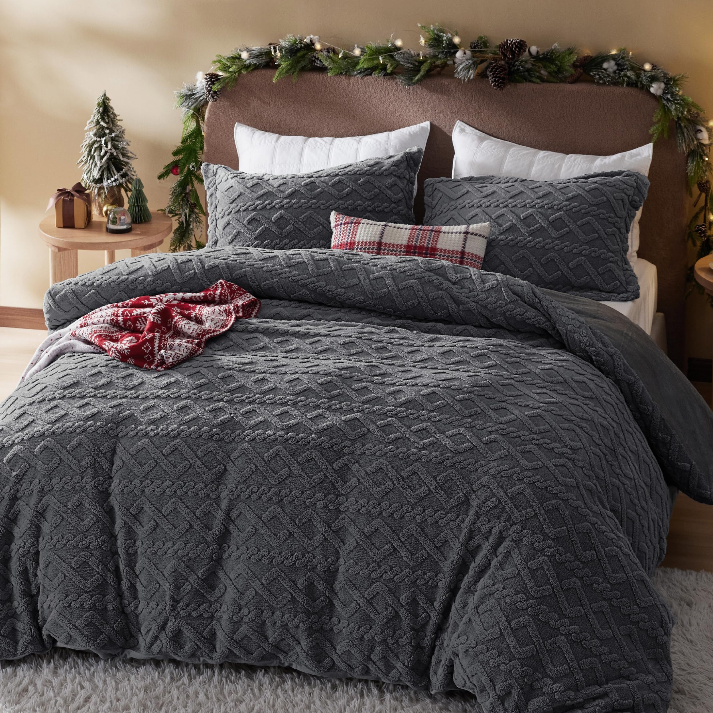 Bedsure Fluffy Comforter Cover Set - Faux Fur Duvet Cover King Size, Dark Grey Plush Quilt Cover, 3 Pieces,1 Duvet Cover (104"x90") with Zipper Closure and 2 Pillow Shams, Comforter Not Included