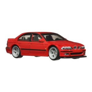 Hot Wheels Premium 2023 Car Culture Canyon Warriors '01 BMW M5 1:64 Diecast Mode Car