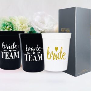 LADY&HOME Bachelorette Party Plastic Cups Bride Team Gifts Reusable Party Cups for Bridal Party(Black)