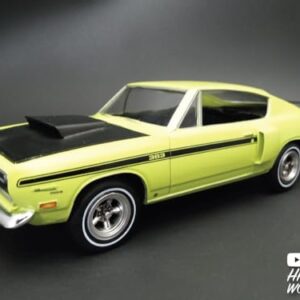 MPC 1969 Plymouth Barracuda 1:25 Scale Model KIt