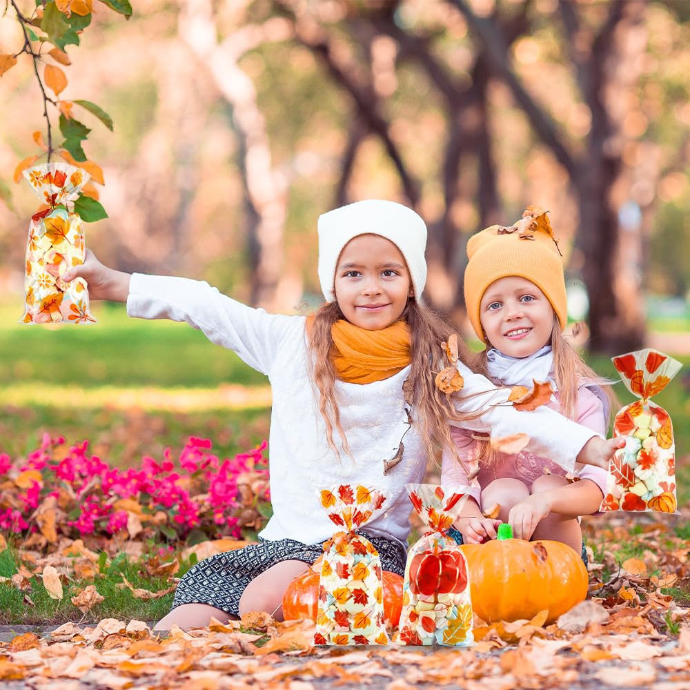 BOEIAC Thanksgiving Treat Bags,100 Pcs Thanksgiving Fall Cellophane Treat Bags, Plastic Autumn Maple Leaves Pumpkin Candy Goodie Bags with Twist Ties for Thanksgiving Fall Theme Party Favor