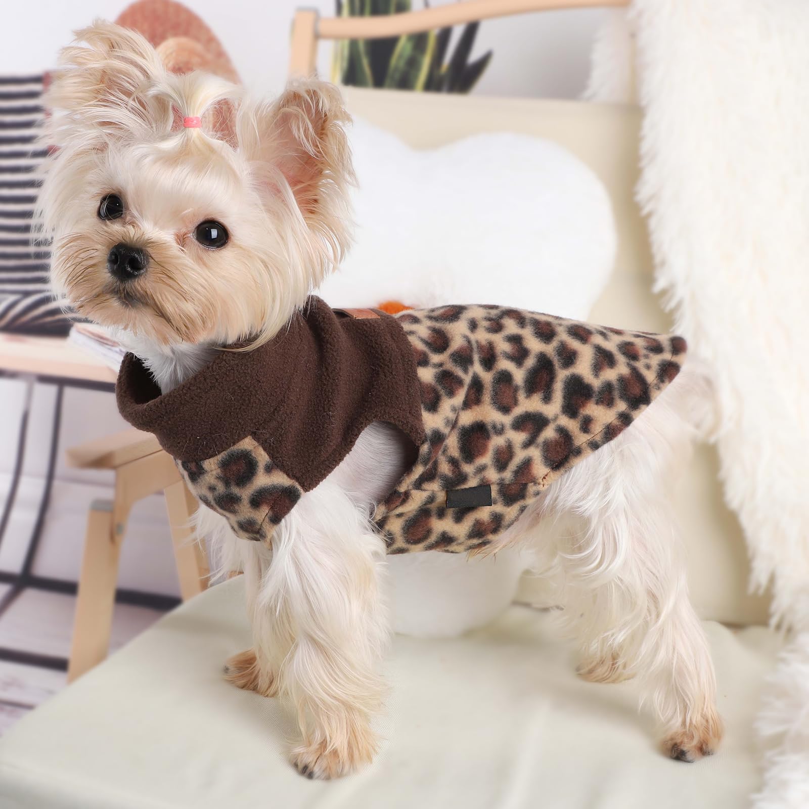 Fleece Vest Dog Sweater Winter Dog Clothes for Small Dogs Boy Girl Warm Pullover Puppy Sweater Soft Super Stretchy Leopard Print Dog Fleece Vest Chihuahua Sweaters (Leopard Brown, XXS)