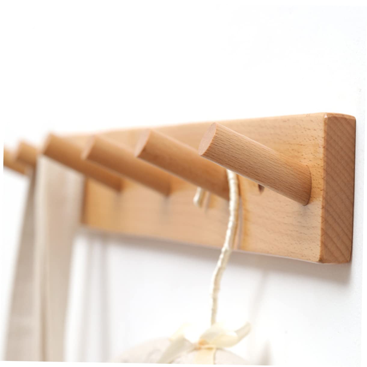 KONTONTY Clothes Hook Wood 6-Hook Wood Hook Rack Wood Wall Hook Rack Wooden Wall-Mounted Rack Hook 6-peg Wood Hook Coat Rack with Pegs Solid Wood 6-peg Rack