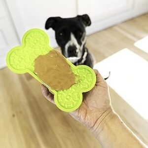 Pet Naturals Calm and Busy Pack with 6 Pouches of BusyButter Calming Peanut Butter and Premium Lick Mat with Suction Cups