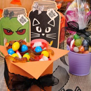 Halloween DIY Crafts Art Cards for Kids-50 Pack Halloween Party Treat Bags Cards Kits for Classroom School, Mason Jar Shape Halloween Treats for Trick or Treaters,Trunk or Treat Party Favors Supplies