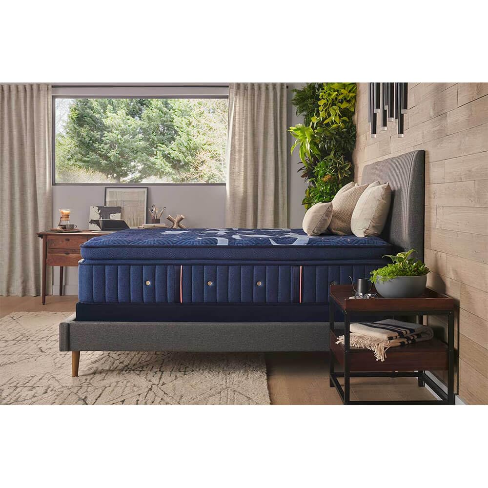 Stearns & Foster Lux Estate Soft Pillow Top Mattress, Queen