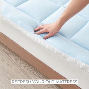 Great Bay Home Queen Cooling Mattress Topper. Thick, Elastic Corner Mattress Pad. Ultra-Soft Cooling Pillowtop Mattress Cover & Protector. Fits Mattresses up to 18” (Queen, Light Blue)