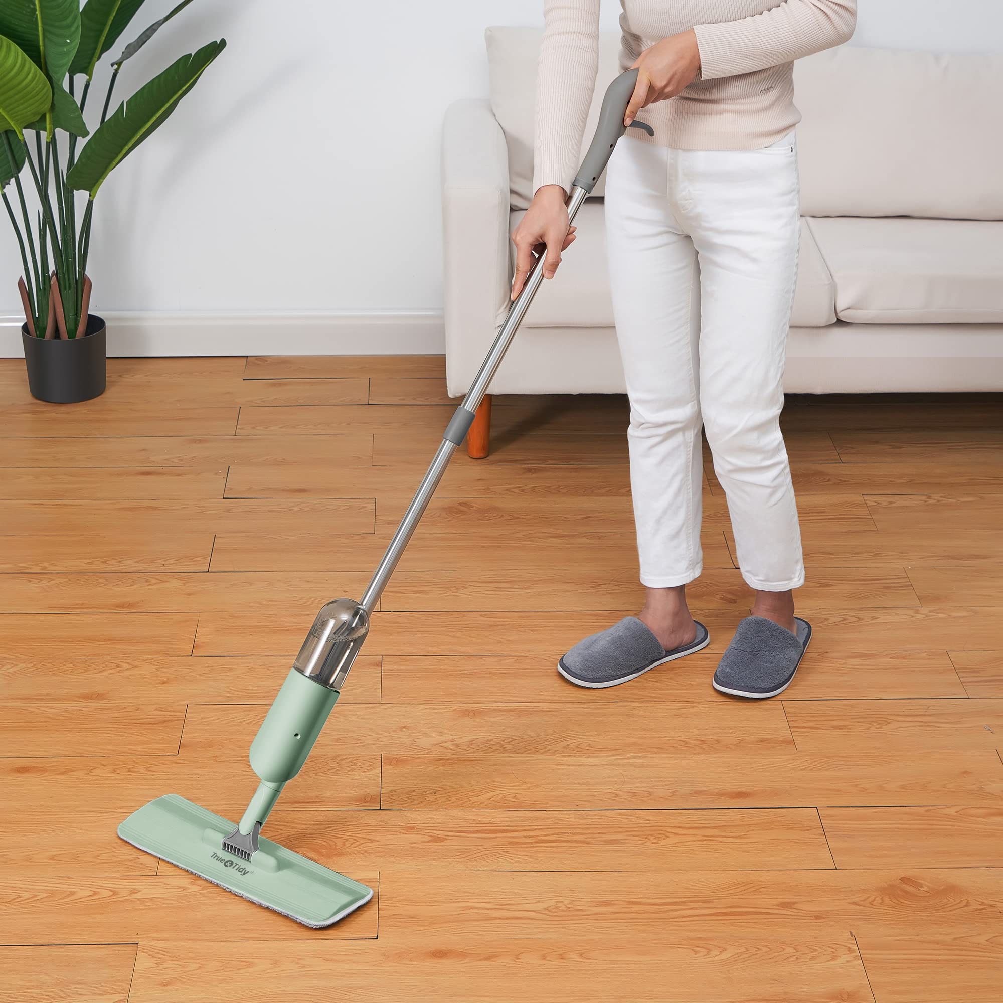 True & Tidy Spray Mop for Floor Cleaning Wet Spray Mop with 12 oz Refillable Bottle and 4 Washable Microfiber Pads Home or Commercial Use Dry Wet Flat Mop for Hardwood Laminate Wood Ceramic (Mint)