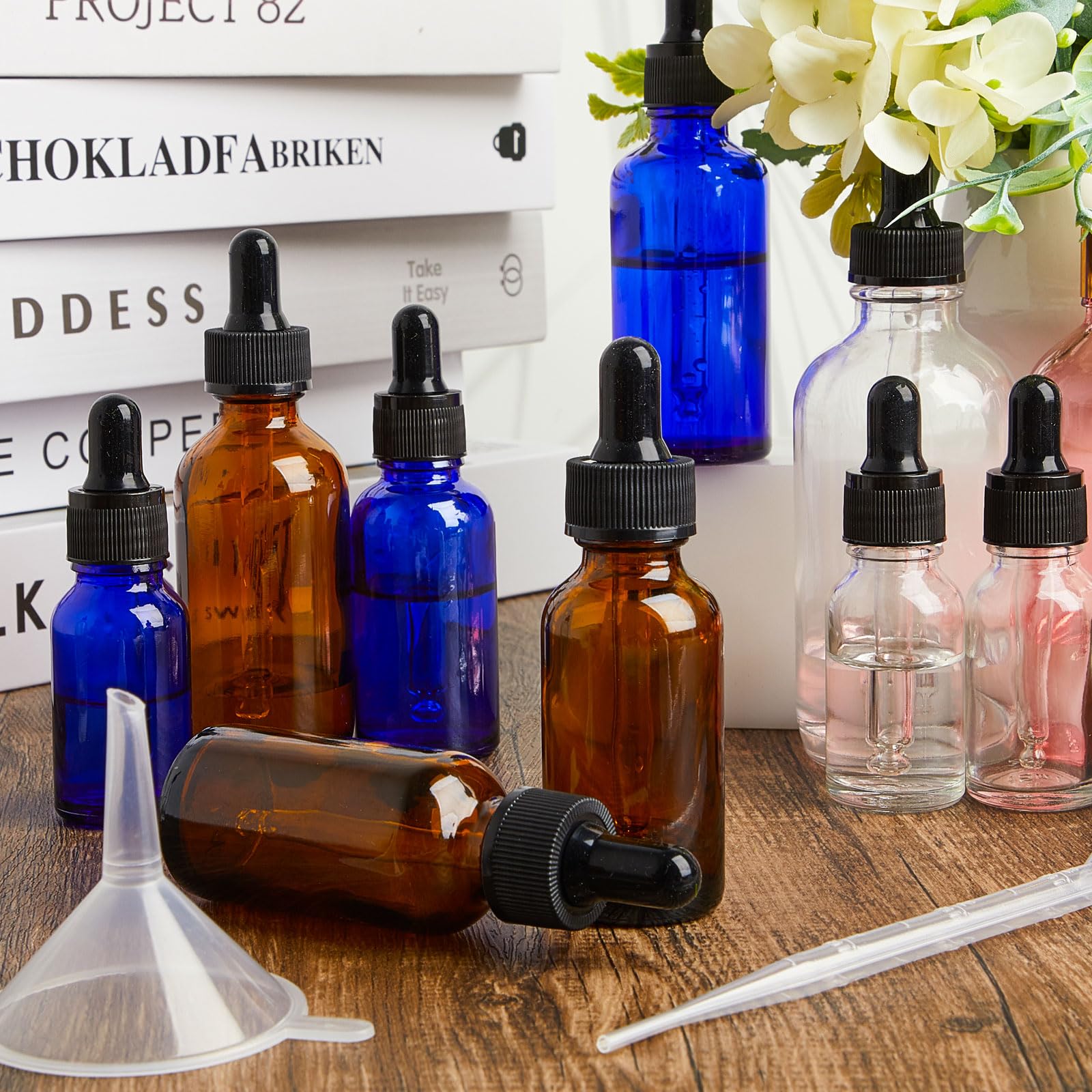 Lallisa 100 Pack Essential Oil Dropper Bottle 30 ml (1 oz) Glass Dropper Bottles with Eye Dropper Dispenser Dropping Bottle with 5 Funnels 5 Pipettes 3ml 100 Labels for Essential Oil Perfume (Amber)