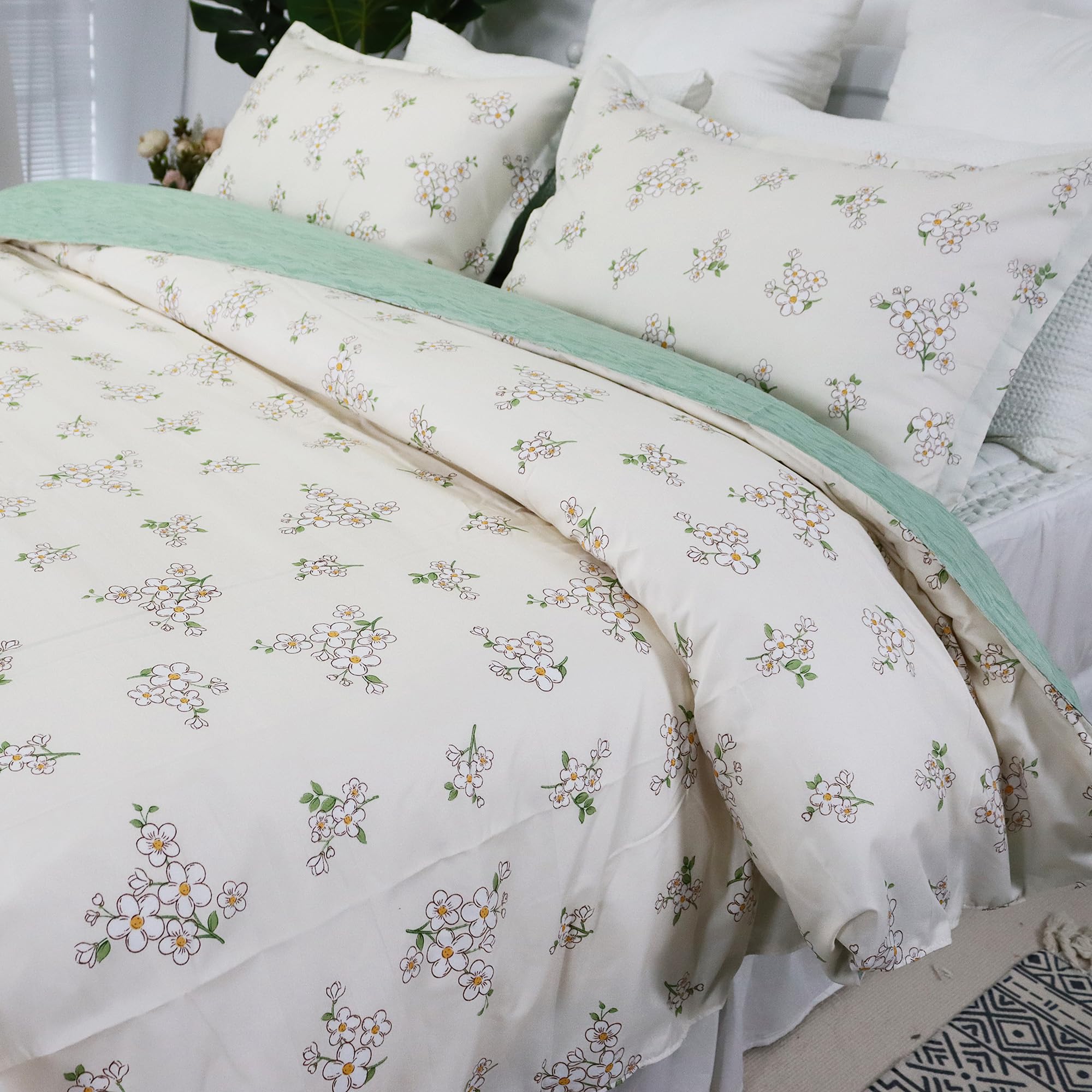 Usfivefam Floral Duvet Cover Set Queen,3pcs Green Floral Printed Duvet Cover Reversible Garden Style Patterned Bedding Set Botanical Comforter Cover with Zipper Closure,Soft and Luxury,90 * 90"