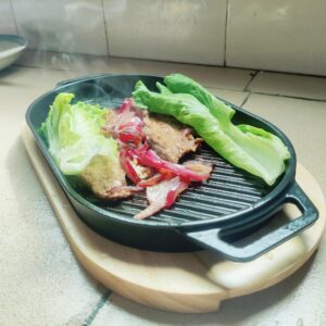 JIN BETTER GRILL PARTS New Skillet with Insulated Wooden Cushion and Removable Handle Compatible with Gas Cooktops and Grills