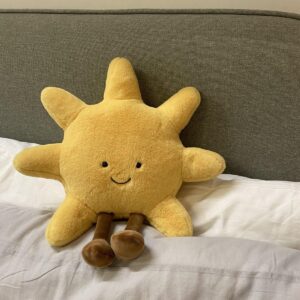 LONGRUSH Amuseable Sun, Yellow Fun Sun Plush Stuffed Toy, Kawaii Summer Sunshine Plushie, Sun Shape Soft Plush, Car Pillow Neck Pillow Plush Toy, Kid Stuffed Star Toy-13.7in *00*