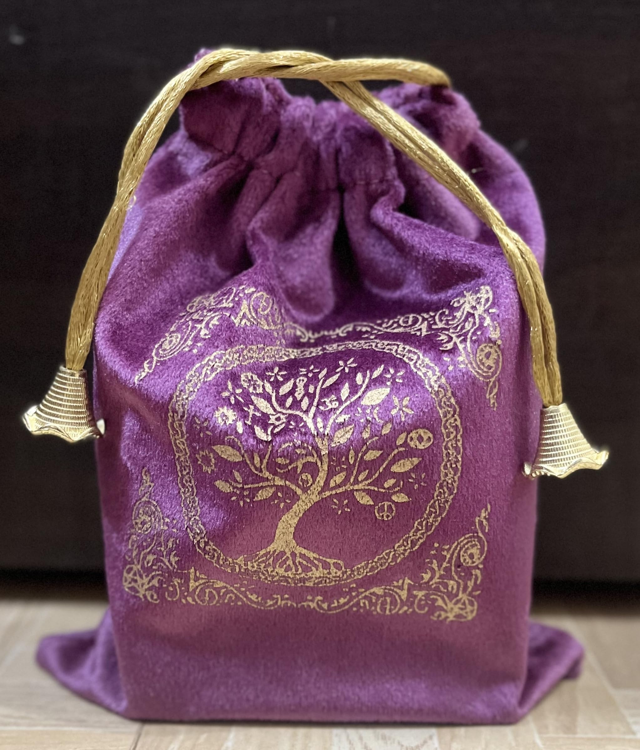 Indian Consigners Soft Velvet Pouch for Tarot, Altar, Rune, Gift, Crystal, jewelry Wrap Bags for Precious, Sacred and Spiritial Items (Purple Wine)