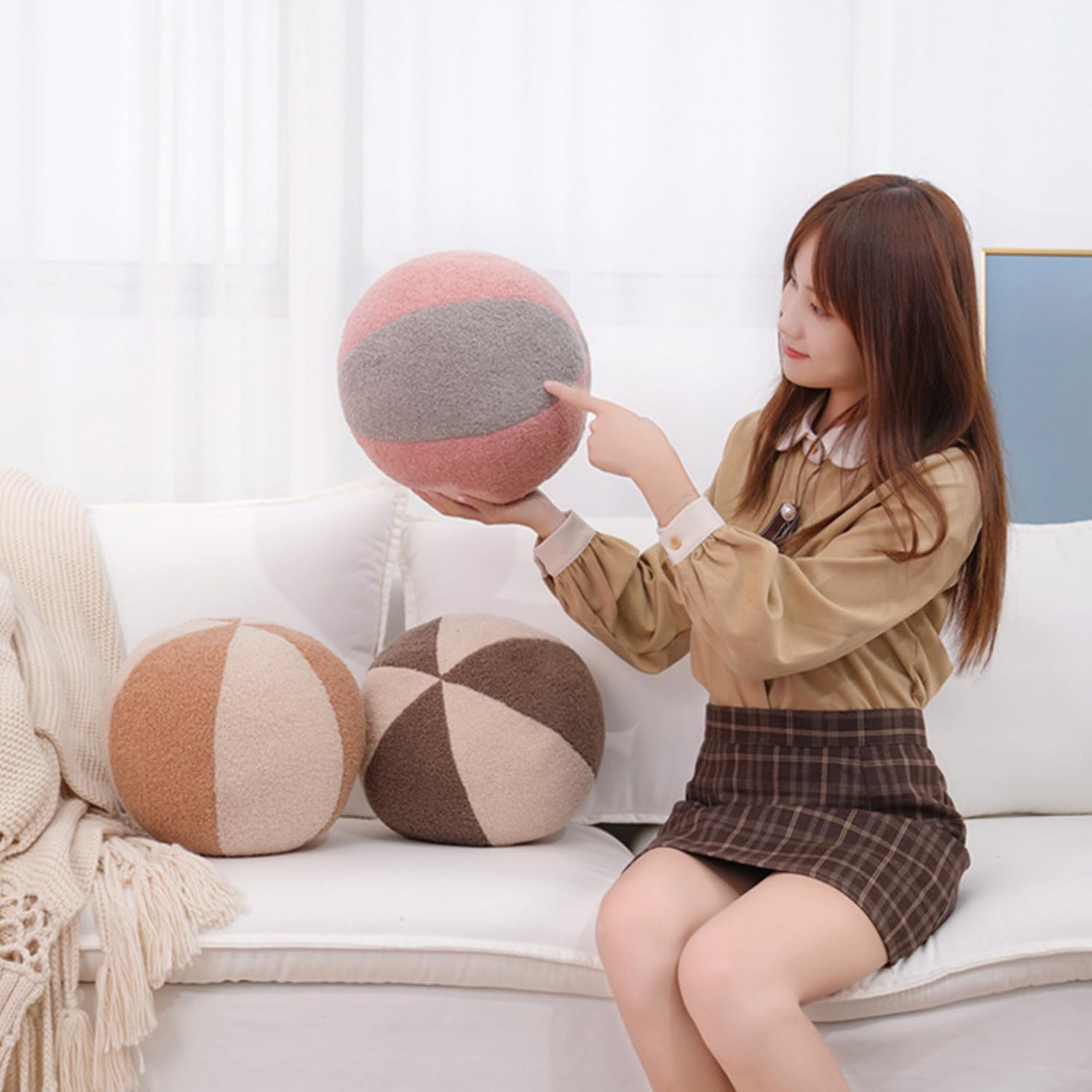 Hanchiweier Ball Plush Pillow 11.8inches Round Sphere Pillow Sofa Cushion Room Decoration Throw Pillow