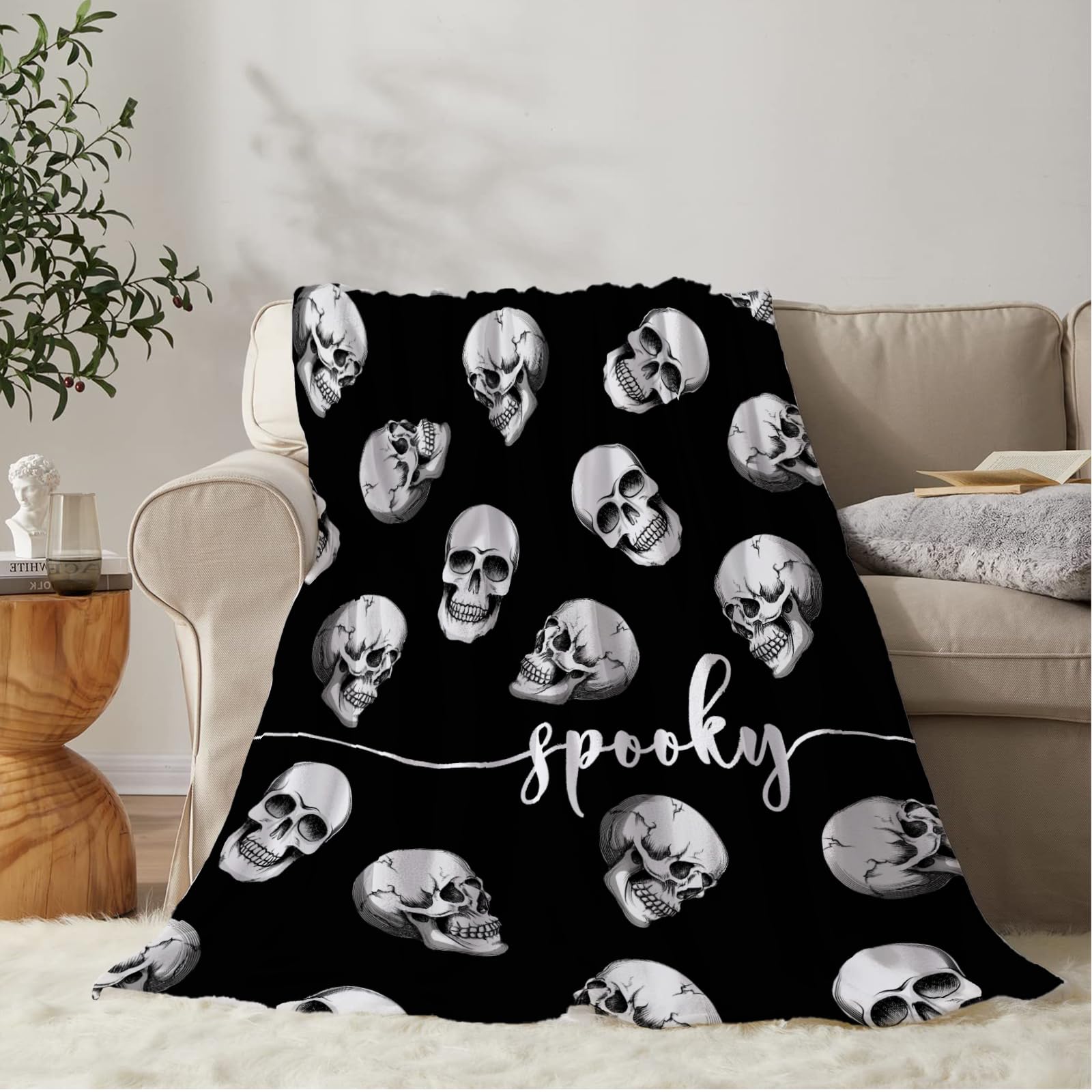 YeeJu Halloween Throw Blanket Black Spooky Skull Throw Blanket Halloween Cozy Soft Lightweight Fuzzy Plush Fleece Blankets and Throws Couch Sofa Bed Holiday Decorative Print Blanket 50x60