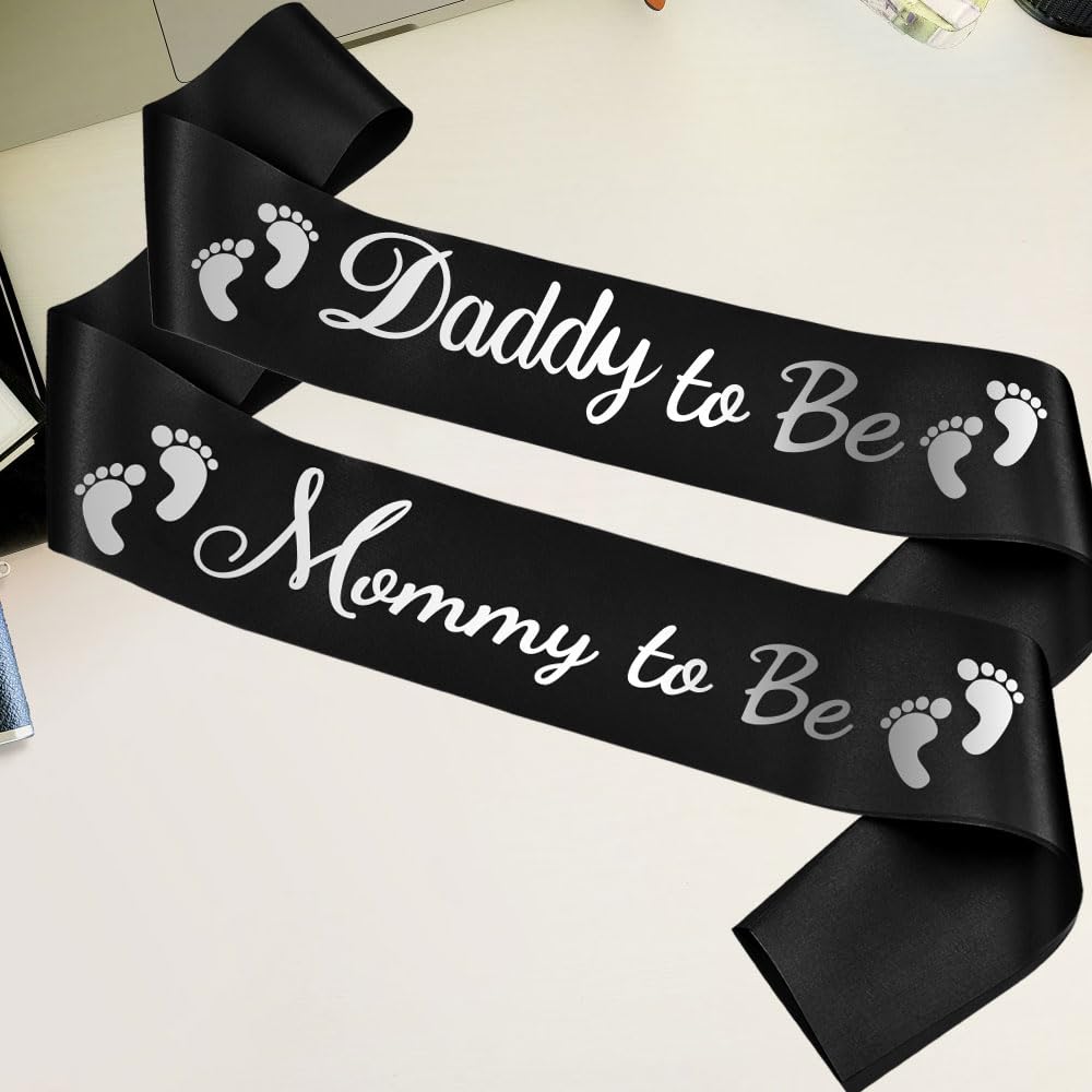 GDTO8820 2pcs Mommy To Be & Daddy To Be Baby Shower Sash Black, Baby Shower Party Gifts for New Mom Dad Gender Reveal Supplies Decorations Favors