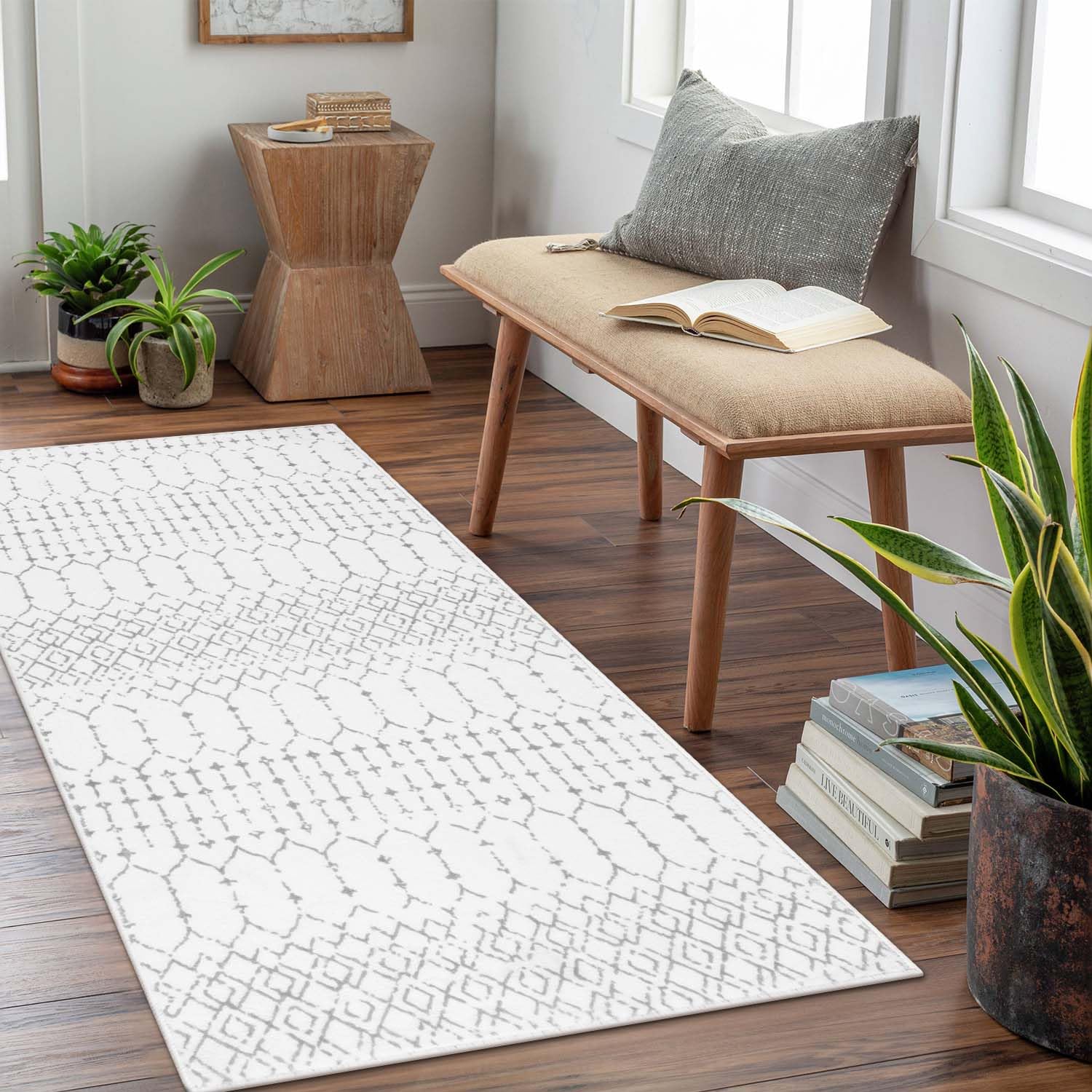 Seavish Moroccan Trellis Runner Rug 2x4 White Kitchen Runner Rugs Non Skid Washable Soft Bathroom Rug Runner Thin Foldable Accent Throw Rug for Laundry Room Bedroom Entryway Dorm