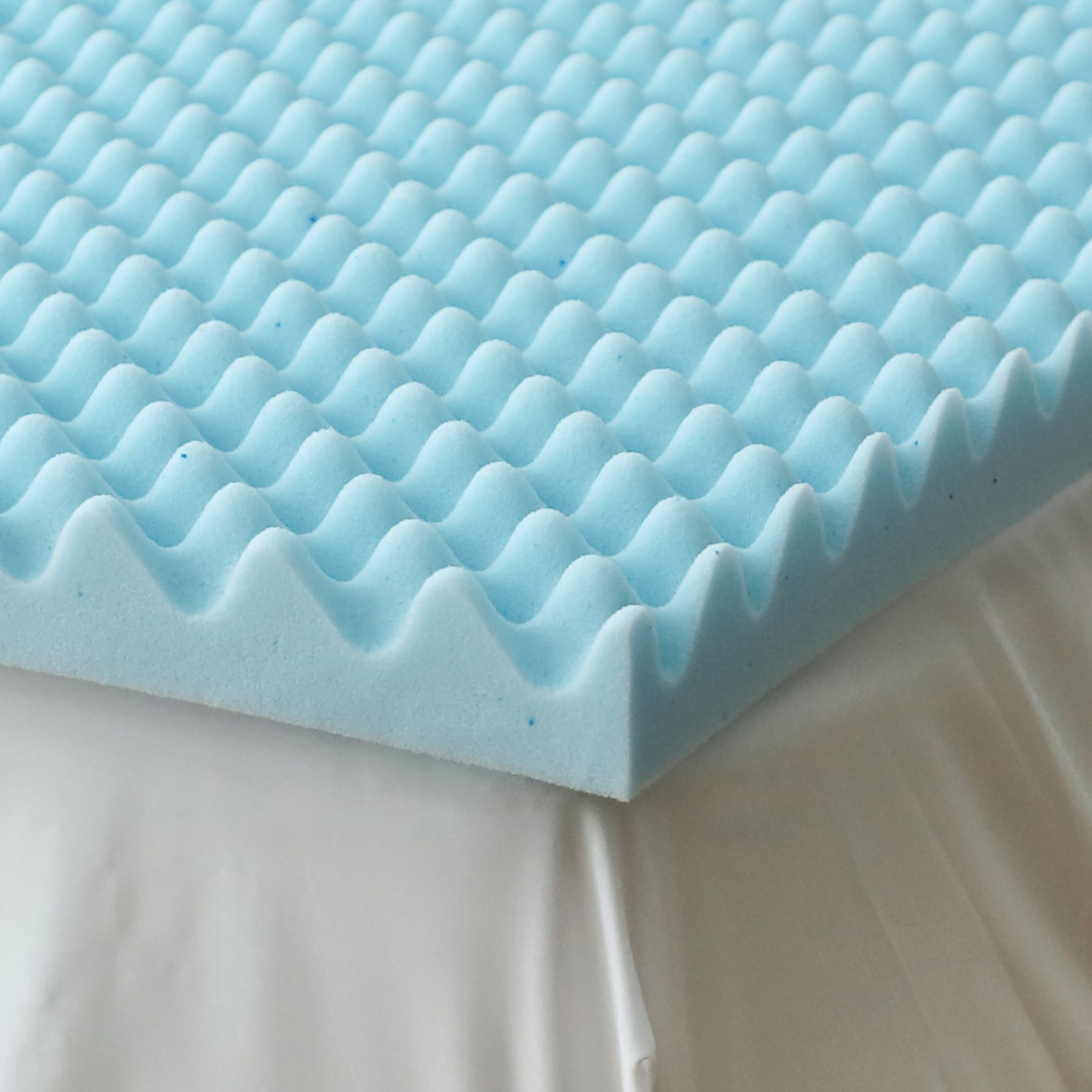 Simple&Opulence 2 Inch Egg Crate Memory Foam Mattress Topper, Convoluted Foam for Promote Airflow and Relieve Pressure Points - King Size