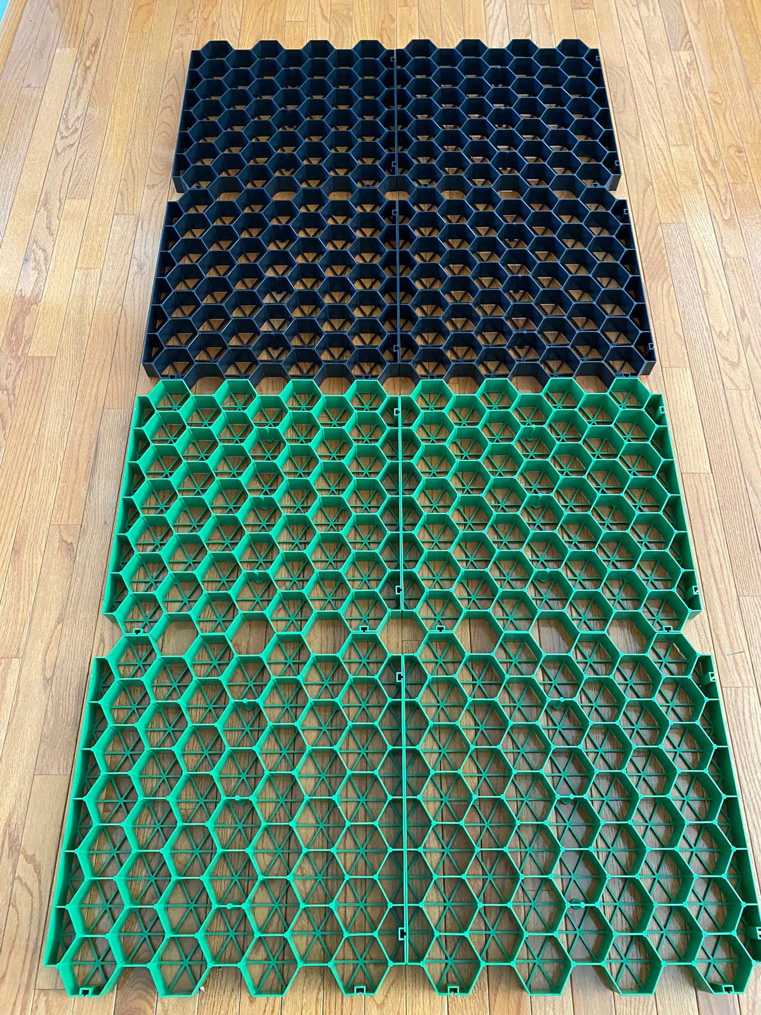 Permeable Grass Pavers Grid Flat-Interlocked,HDPE Plastic Shed Base for Landscaping and Soil Reinforcement in Parking Lots,RV and Boat Storage Pads,Driveways (8 Pieces/22 sq.ft.) (Green)