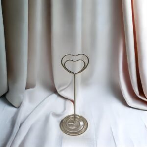 LILINMZ 40 Pcs Table Number Holders Place Card Holder - Sturdy and Durable, Elegant Heart-shaped Design - Perfect for Wedding, Anniversary, and Birthday Parties