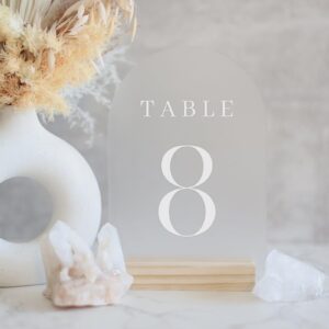 JINMURY Frosted Arch Wedding Table Numbers 1-15 with Wood Stands, 5x7" Frosted Acrylic Arch Signs and Wooden Base, Acrylic Table Numbers for Wedding (Frosted Table Numbers 1-15, 5"x7")