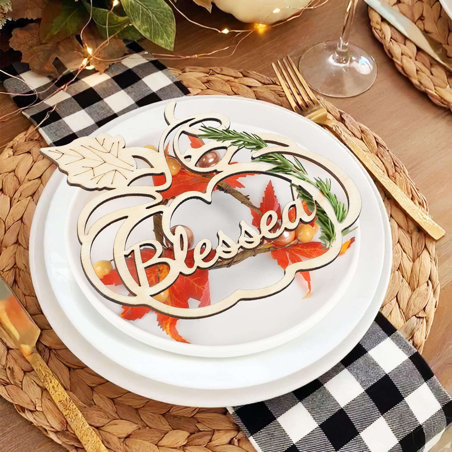 12 Pcs Thanksgiving Pumpkin Wooden Plate Decor Grateful Wood Cutouts Fall Autumn Thankful Blessed Favour Gather Party Place Card Table Settings Signs for Farmhouse Dining Table Holiday Harvest