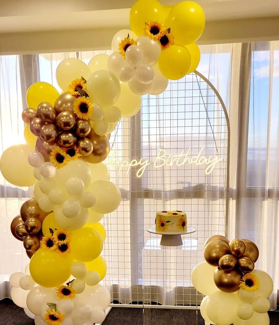 Yellow Balloons, 100Pcs 12 inch Bright Yellow Latex Balloons Round Helium Balloons for Birthday Wedding Anniversary Sunflower Party Backdrop Decorations