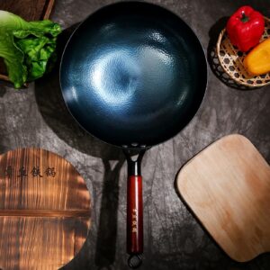 TKRADISH 14 Inch Chinese Hand Hammered Iron Wok and Stir Fry Pans with Wooden Handle and Lid Round Bottom Wok Pan Non-stick No Coating Ideal for Home Use and Gift Giving