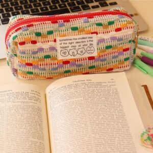 JHTPSLR Wool Knitting Pencil Pouch Colorful Knitting Wool Pencil Case Aesthetic Pencil Pouch Zipper Pen Bag Storage Bag Make Up Bag Stationery Organizer Bag for Office Travel (Multi)