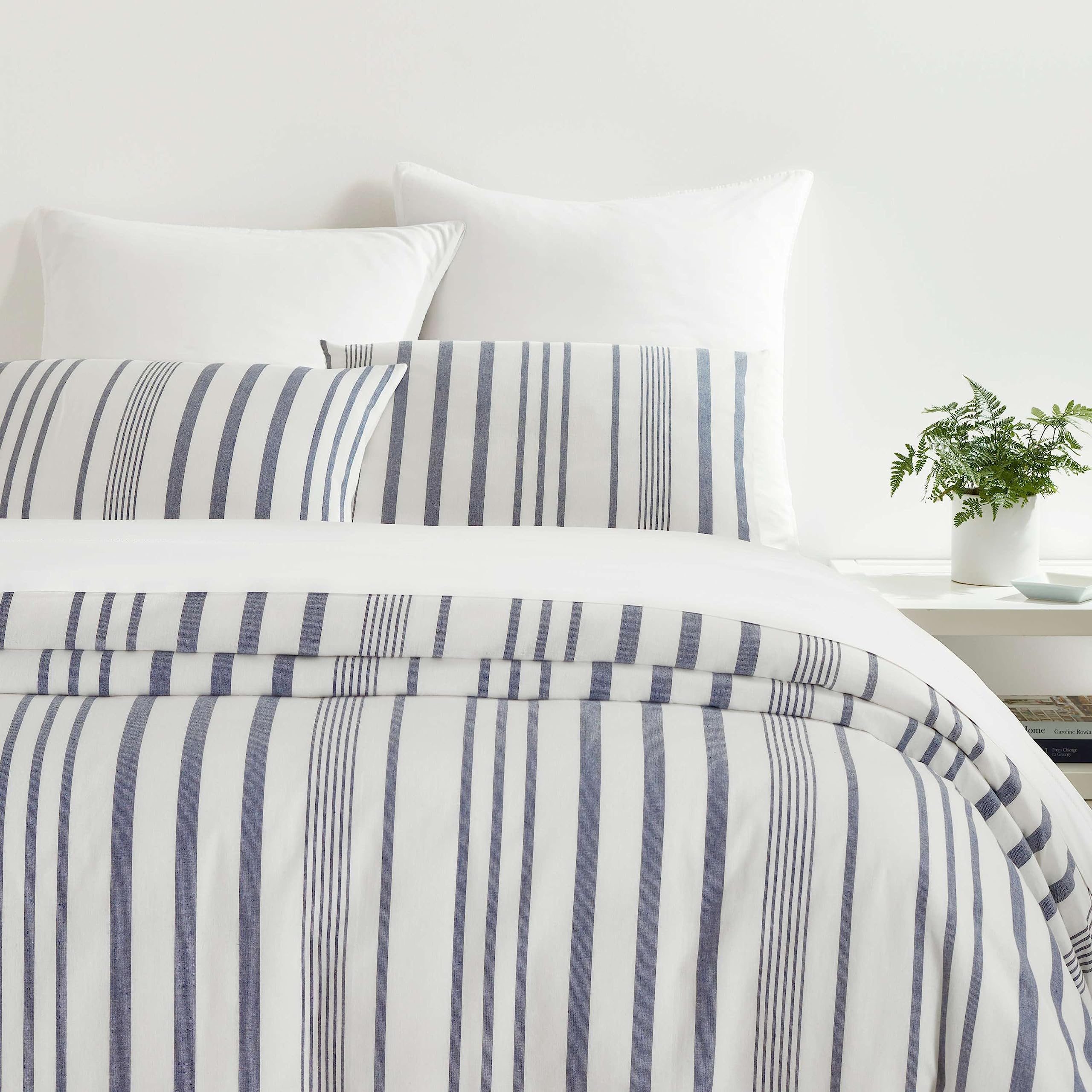 Home Conservatory Shadow Stripe Duvet Cover Set, King, Navy Stripe Pattern