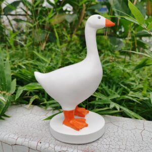 TREETDOBV Magnetic Goose Duck Key Holder Cute Home Decor, Resin Goose Duck Figurine Statue Magnetic Tool Holder, Eye Catching Key Hanger for Home Office, Desk Accessory Housewarming Gift(#1)