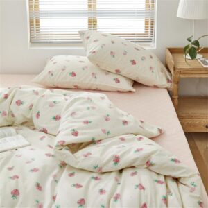 DREAMINGO Cute Strawberry Duvet Cover Full Cotton Girls Strawberry Bedding Set Kawaii Room Decor Lightweight Cute Bedding Comforter Cover with Zipper Ties Kids Teens Cute Aesthetic Bed Set Full