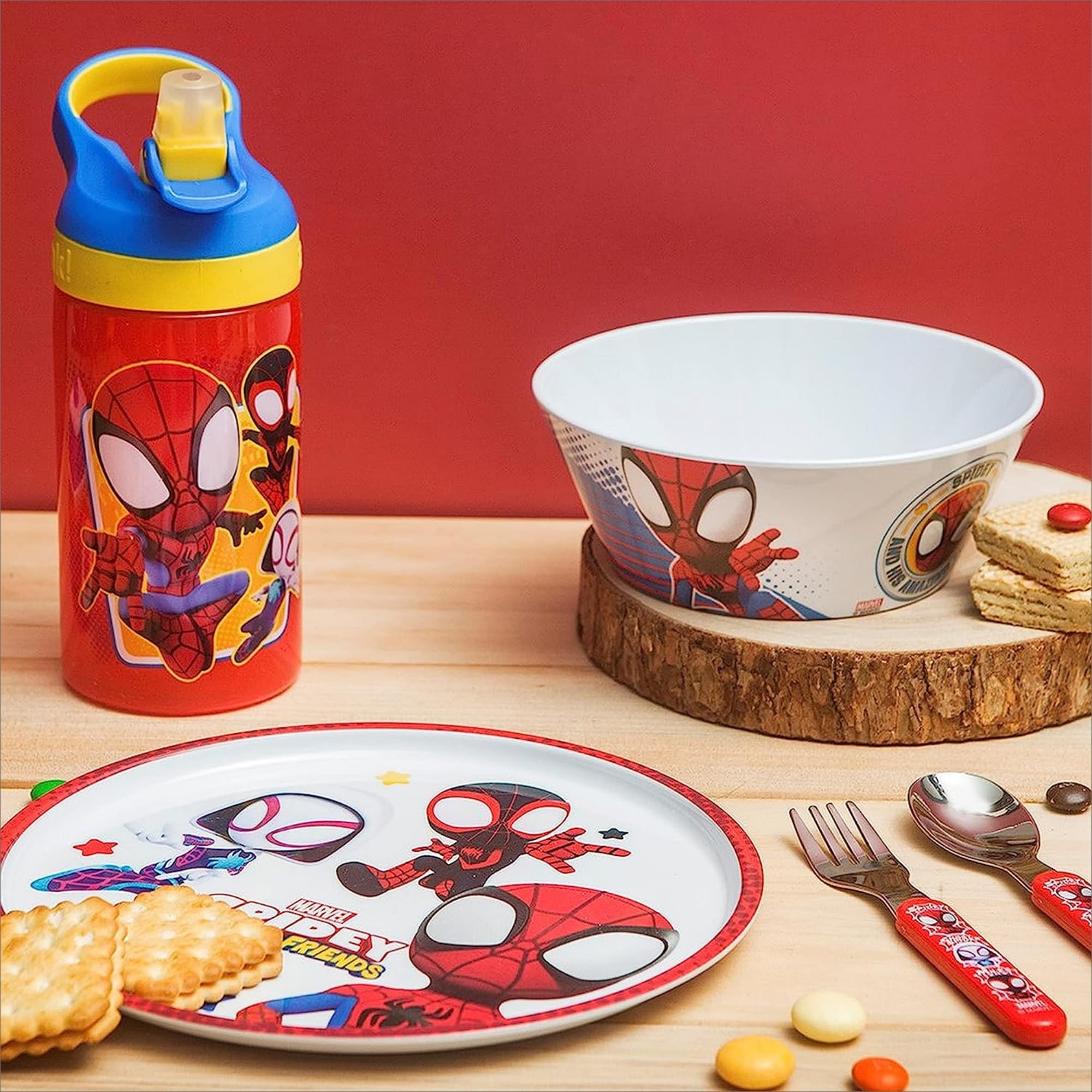 zak! Marvel Spidey and His Amazing Friends - 5-Piece Dinnerware Set - Pack of 2 - Includes Two Each: Water Bottle, 8-Inch Plate, 6-Inch Bowl, Fork & Spoon - Suitable for Kids Ages 3+