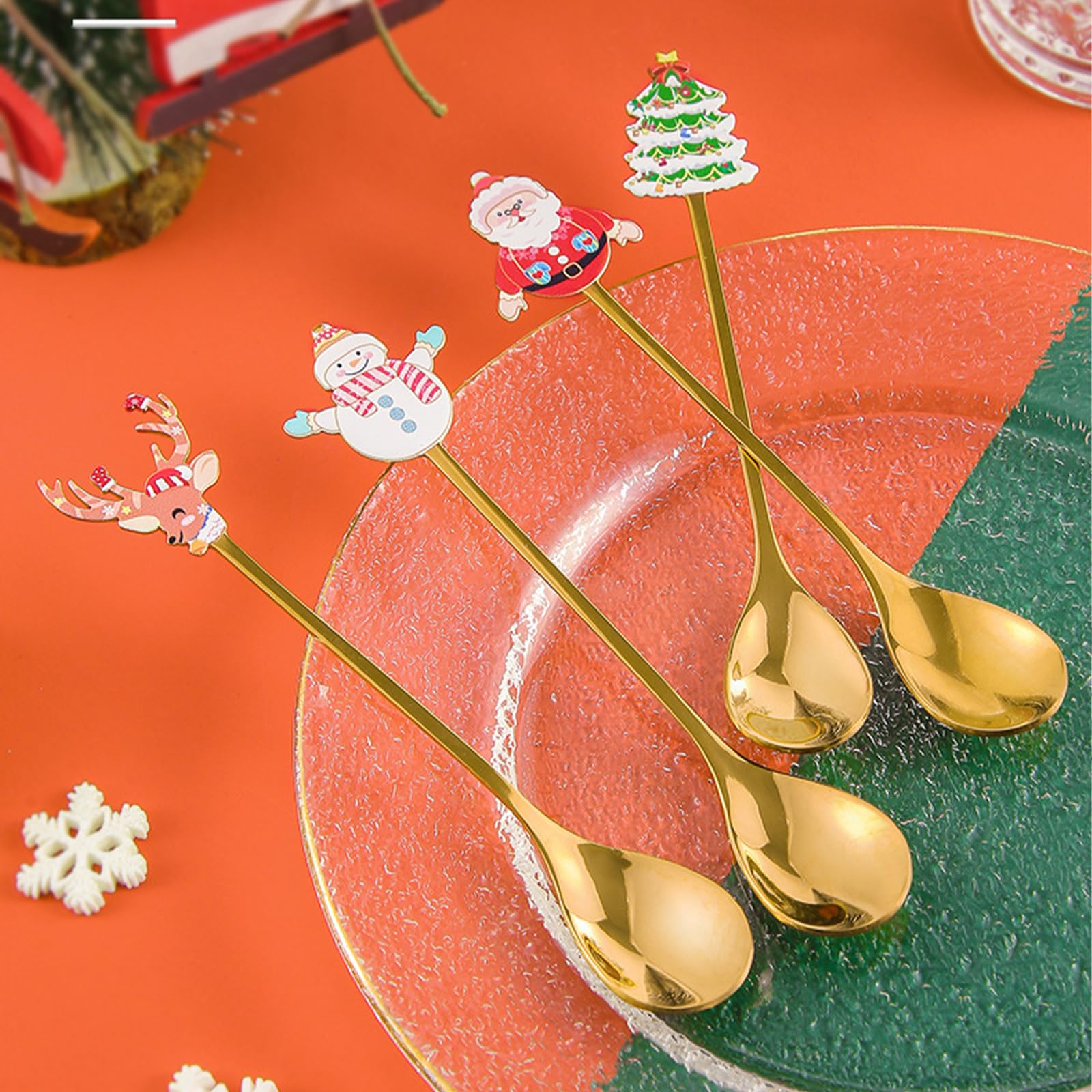 Acewen 4Pcs Christmas Coffee Spoons Santa Claus Christmas Tree Snowman Elk Stainless Steel Gold Spoons for Coffee Dessert Cake Tea Soup Dinner Tableware Practical Xmas Gift